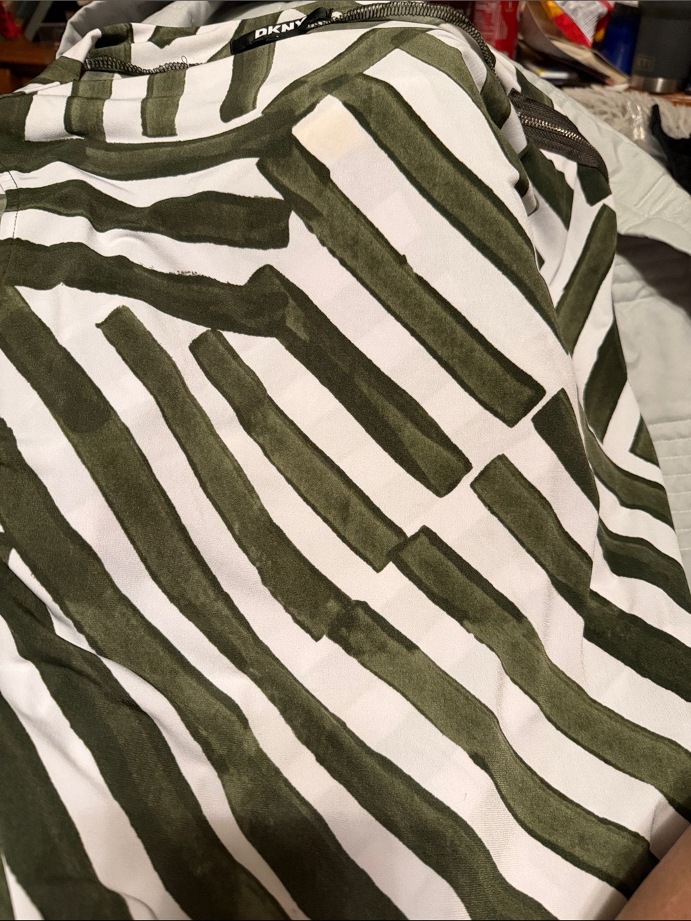 DKNY White Top with Olive Striped Graphic